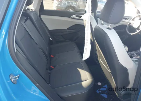 2025 Volkswagen Taos 1.5T Se из США, поврежденный, VIN 3VVVC7B28SM034130